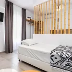 Golden Otel 3*