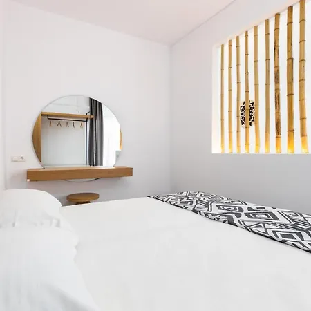 Отель Golden 3*