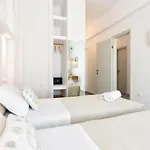 Golden فندق