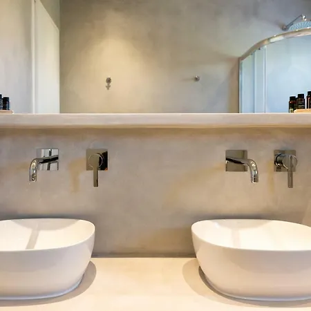 Golden 3* Chrisi Akti (Paros)