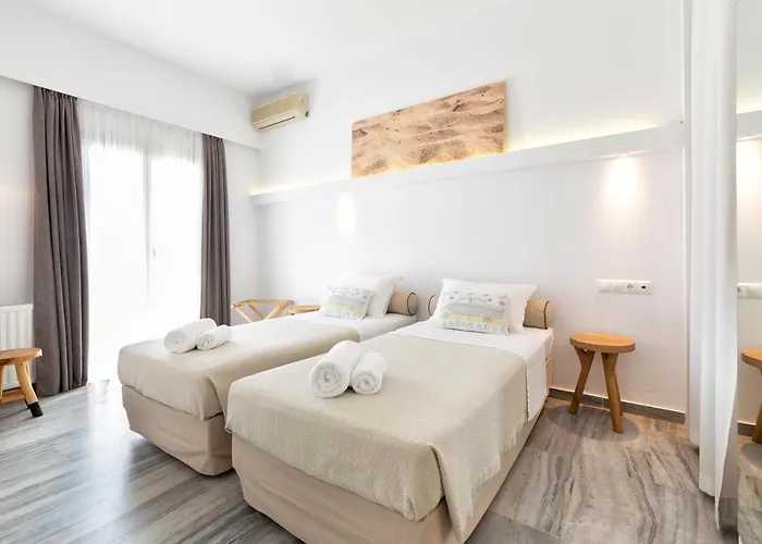 Golden Hotell Chrisi Akti (Paros)